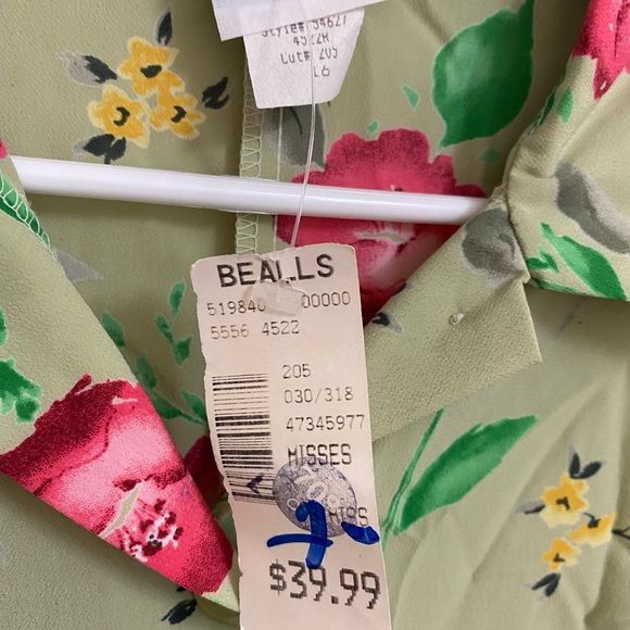 VINTAGE SELECT Clothing CO. Floral Dress - Picture 3 of 9